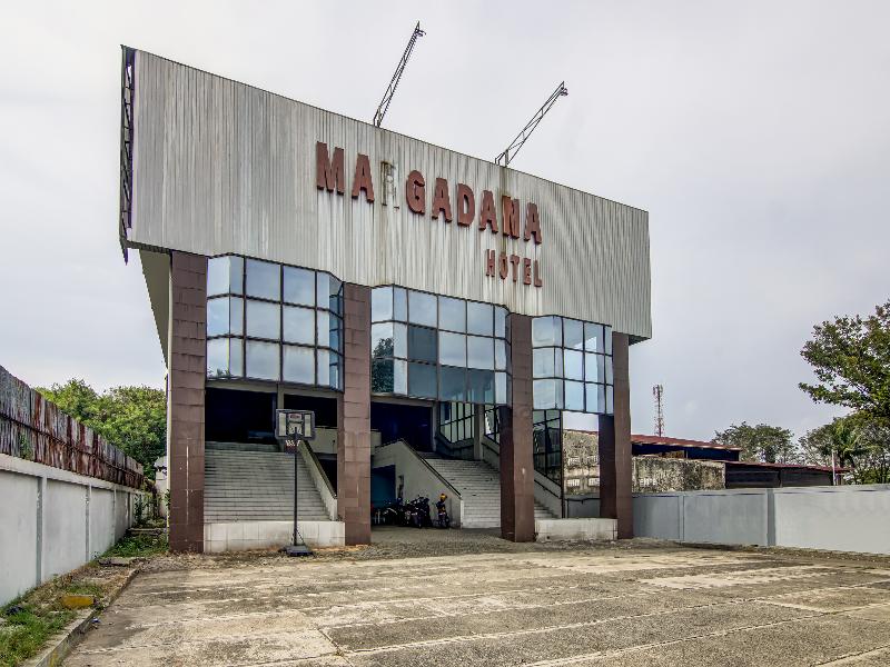 SPOT ON 90964 Hotel Margadana - Genel