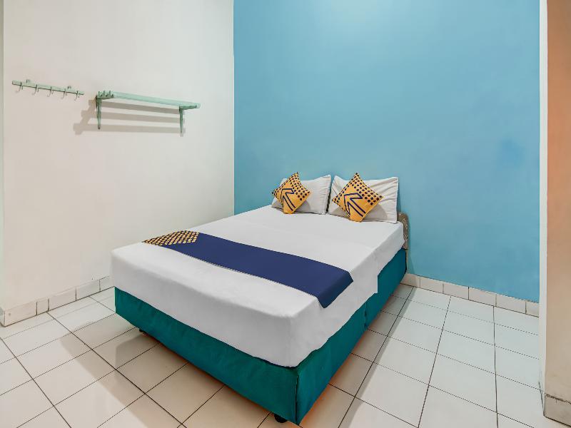 SPOT ON 90964 Hotel Margadana - Oda