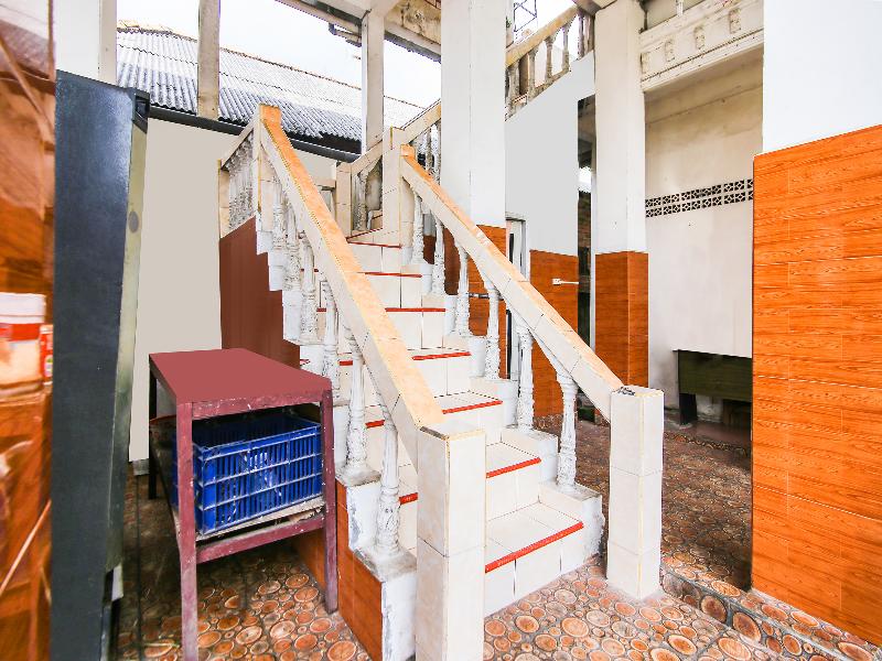OYO 91063 Kost Bunga - Lobi