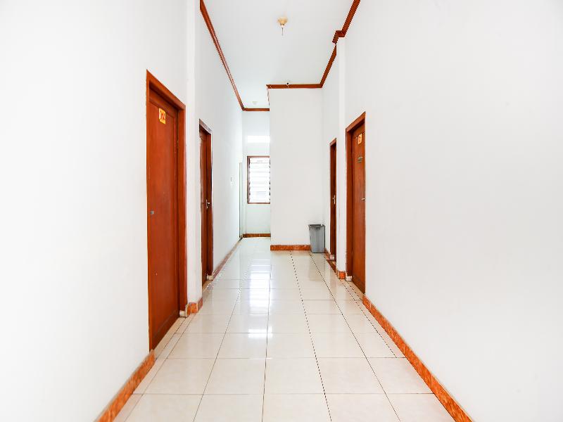 OYO 91063 Kost Bunga - Lobi
