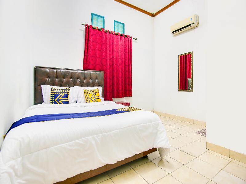 OYO 91063 Kost Bunga - Oda