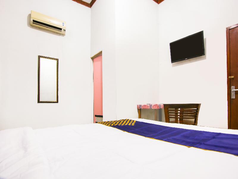 OYO 91063 Kost Bunga - Oda