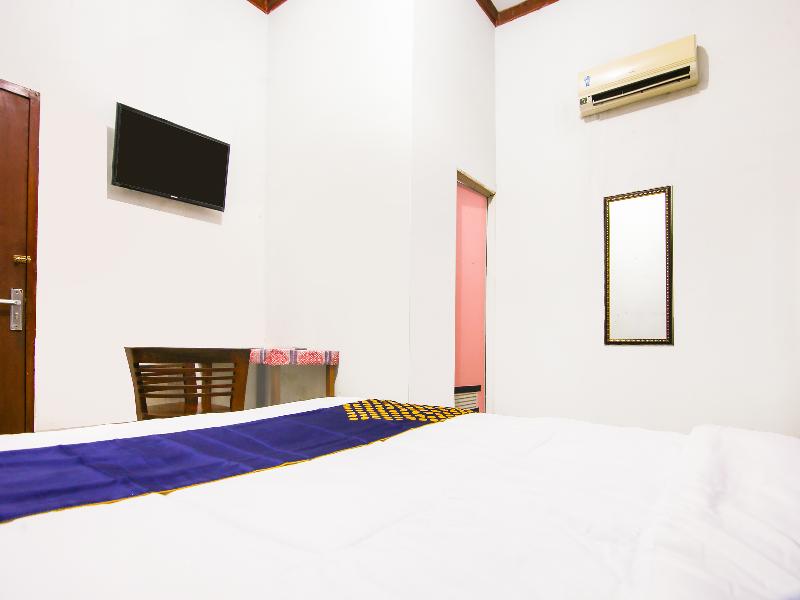 OYO 91063 Kost Bunga - Oda