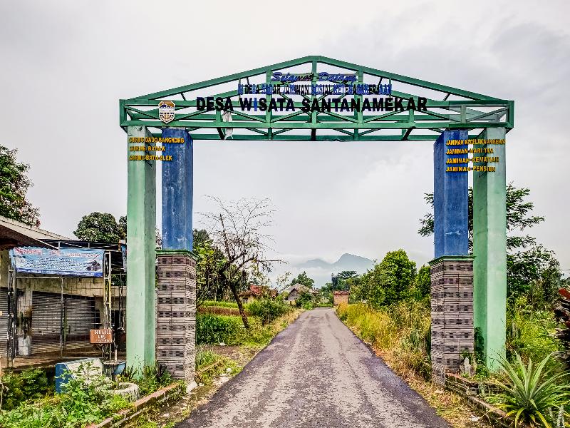OYO Homes 91067 Desa Wisata Santanamekar - Genel