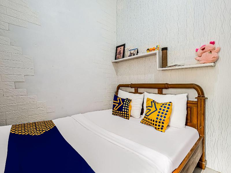 OYO Homes 91067 Desa Wisata Santanamekar - Oda