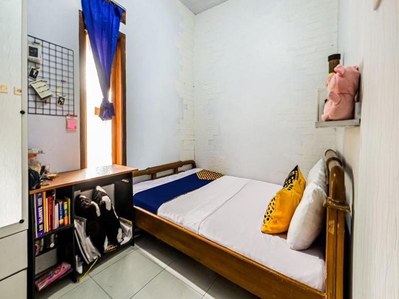 OYO Homes 91067 Desa Wisata Santanamekar - Oda