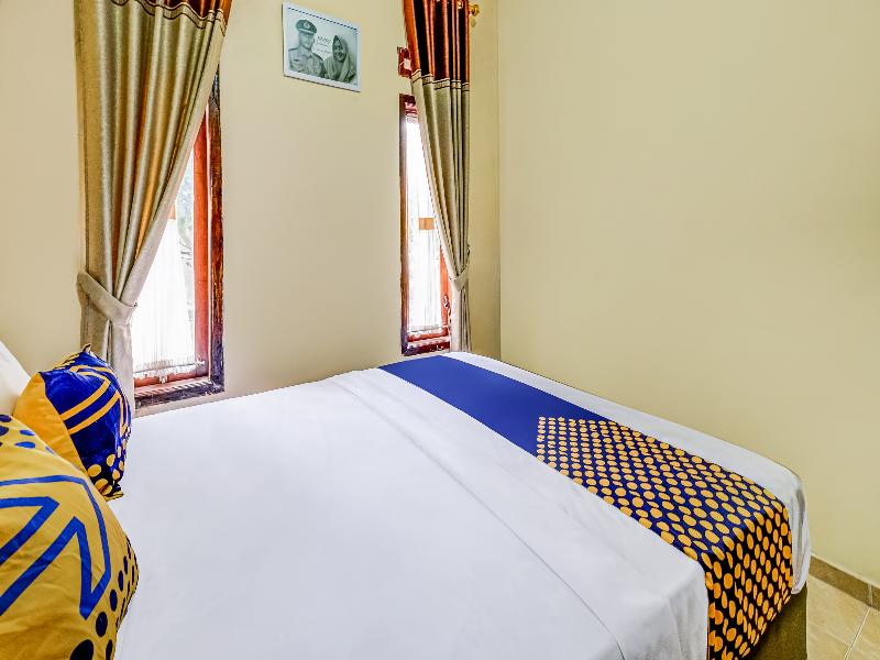 OYO Homes 91067 Desa Wisata Santanamekar - Oda