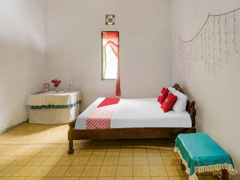 OYO Homes 91148 Homesstay Desa Wisata Bahoi - Oda