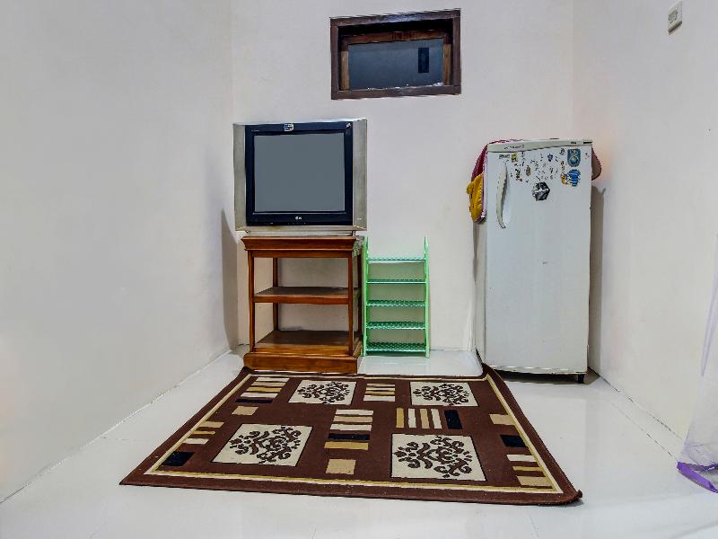 OYO Homes 91153 Desa Wisata Kawasen - Lobi