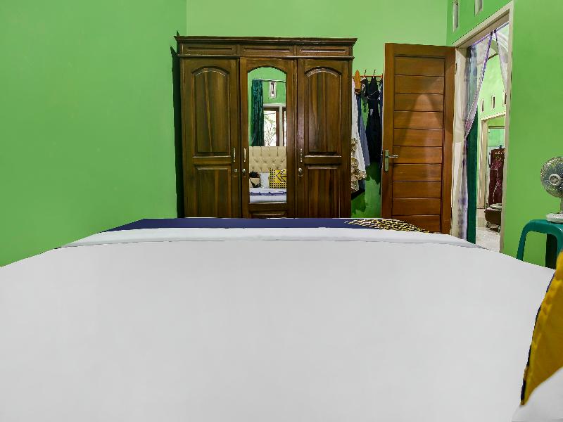 OYO Homes 91153 Desa Wisata Kawasen - Oda