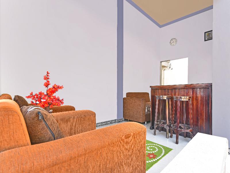 OYO 91192 Homestay Antara - Lobi