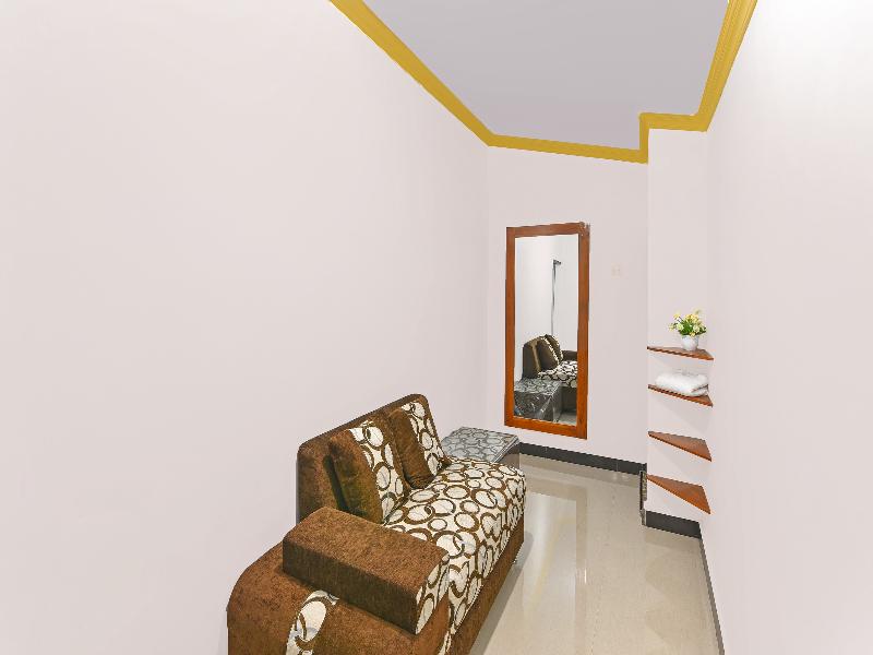 OYO 91192 Homestay Antara - Oda