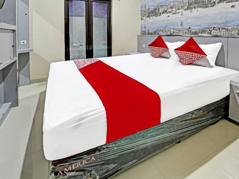 OYO 91202 Family Guest House Syariah - Oda