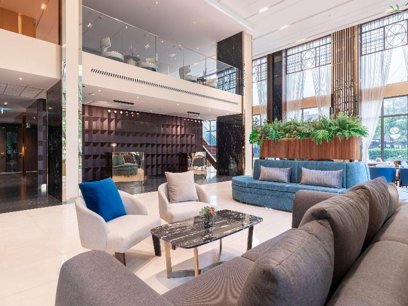 Ramada Plaza by Wyndham Sukhumvit 48 - Lobi