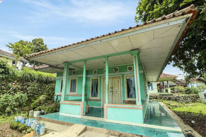 OYO Homes90991Eco Tourism Desa Panundaan Ciwidey 2 - Genel