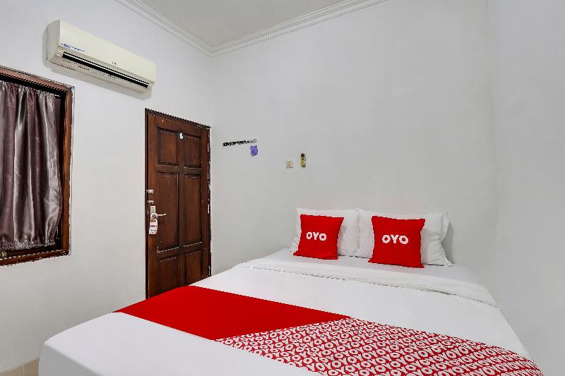 OYO 91082 Nathania Exclusive - Oda