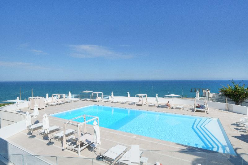 GH Rodi Resort - Havuz