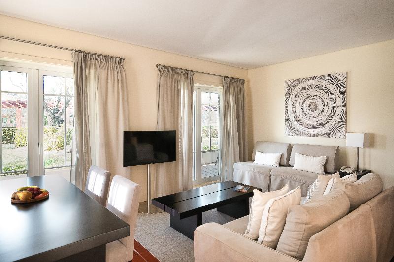 Domes Lake Residences - Oda