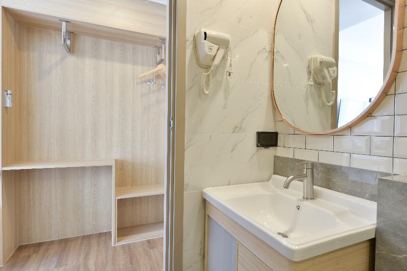Grand BS Airport Hotel Suvarnabhumi - Oda