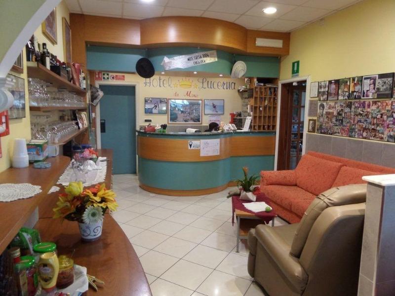 Hotel Lucerna - Lobi