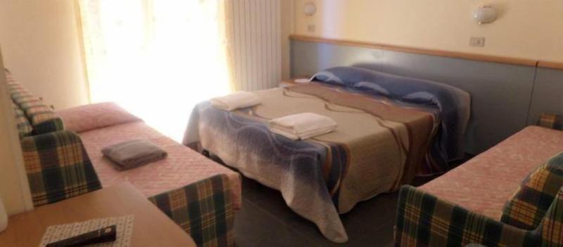 Hotel Lucerna - Oda