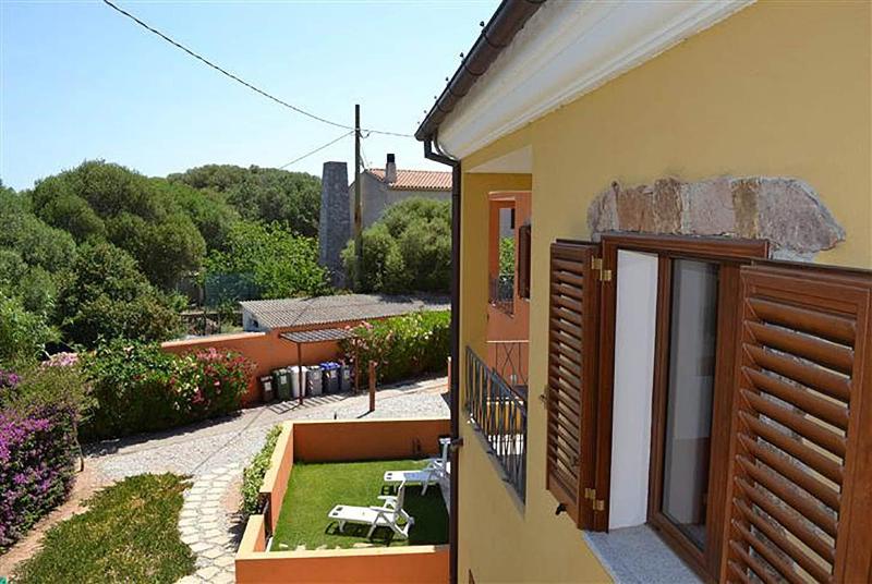 Residence L'Isola Surf House - Genel