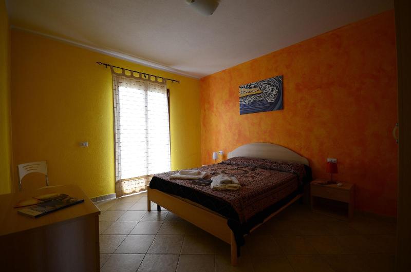 Residence L'Isola Surf House - Oda
