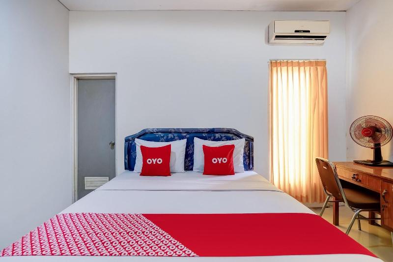 OYO 90935 Rumah Kost Metroliving - Oda