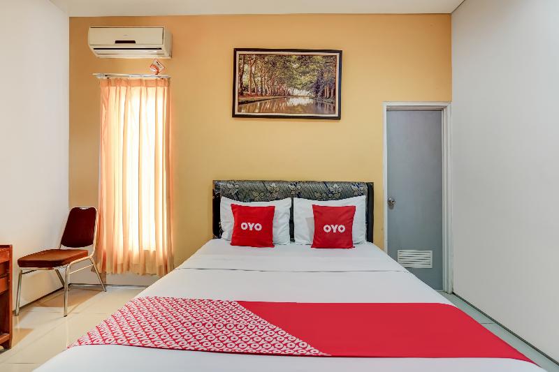 OYO 90935 Rumah Kost Metroliving - Oda