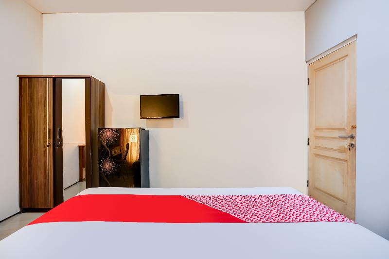 OYO 90935 Rumah Kost Metroliving - Oda
