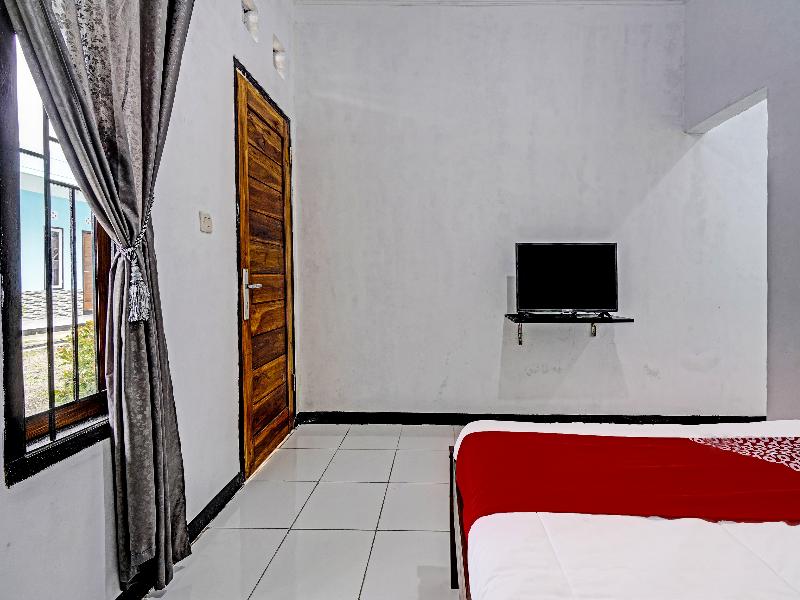 OYO 91334 Permata Papua Guest House - Oda