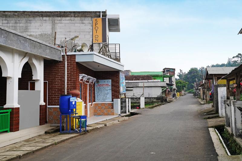 OYO 91009 Eco Tourism Desa Cibodas Areng 4 Syariah - Genel