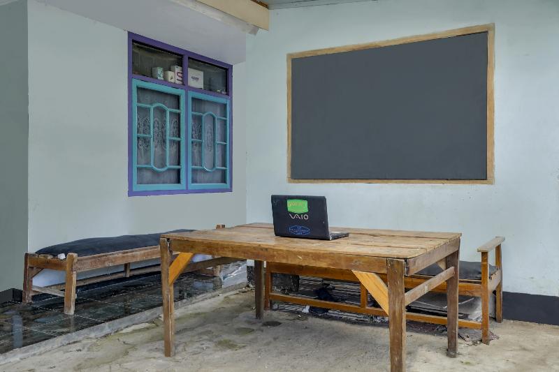 OYO 91011 Eco Tourism Desa Cibodas Areng 1 Syariah - Lobi