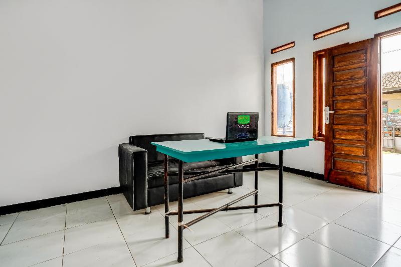 OYO 91014 Eco Tourism Desa Cibodas Areng 2 Syariah - Lobi