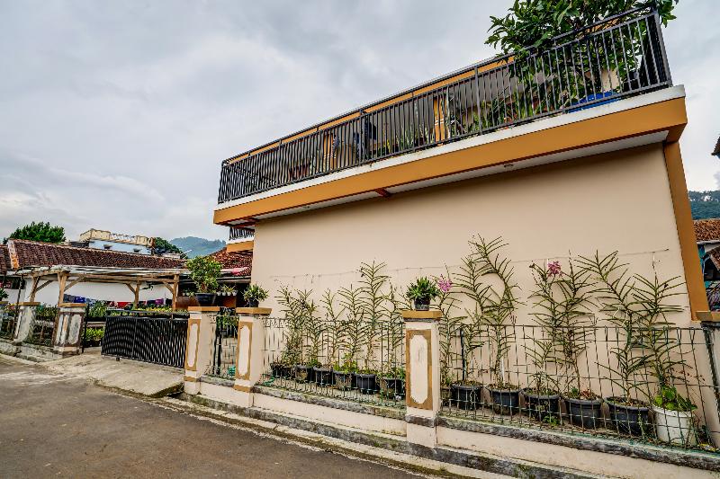 OYO 91014 Eco Tourism Desa Cibodas Areng 2 Syariah - Genel