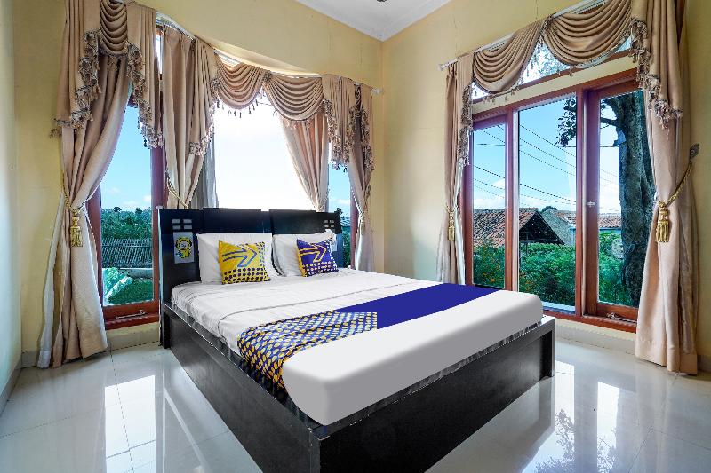 OYO 91156 EcoTourismBigFarmerDesaKertawangiSyariah - Oda