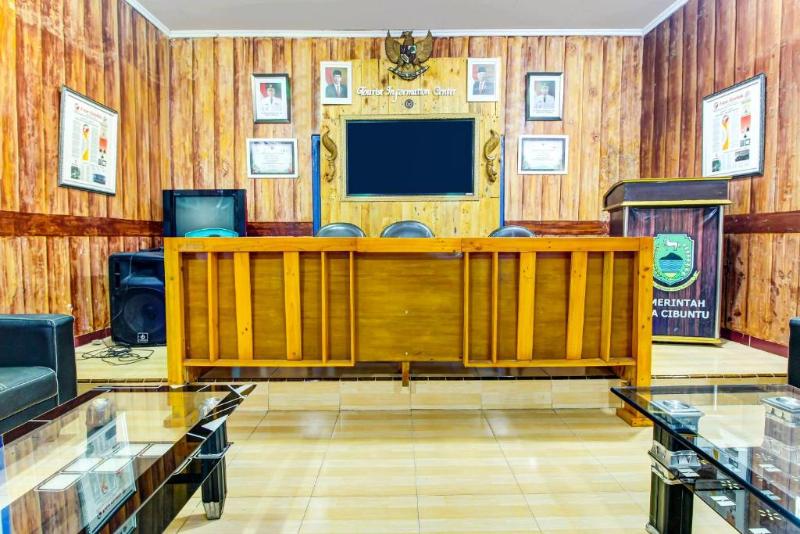 OYO 91242 Desa Wisata Cibuntu Kuningan Syariah - Lobi