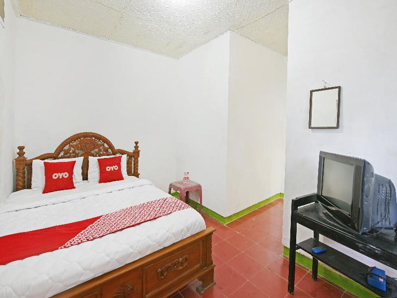 SPOT ON 91270 Hotel Arimbi - Oda