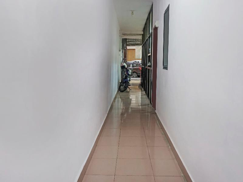OYO 90965 Homestay Madu Makassar - Lobi