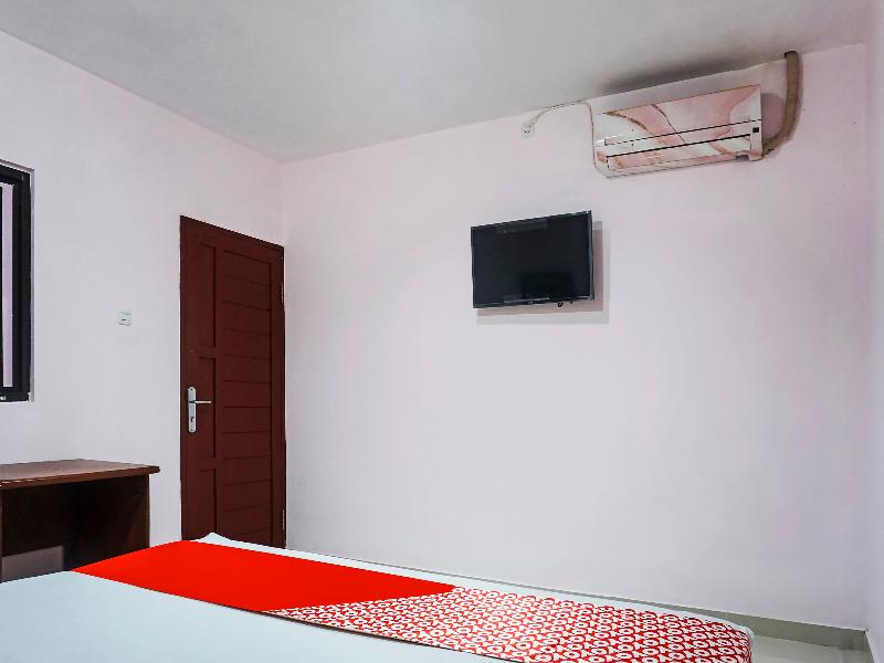 OYO 90965 Homestay Madu Makassar - Oda
