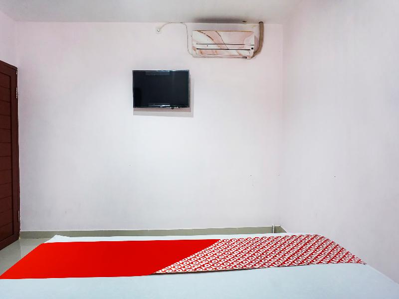 OYO 90965 Homestay Madu Makassar - Oda