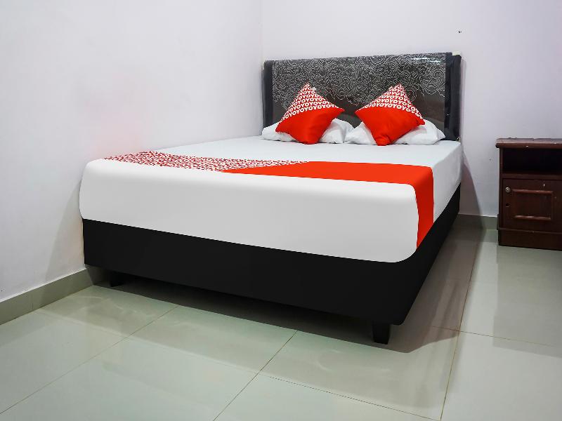 OYO 90965 Homestay Madu Makassar - Oda