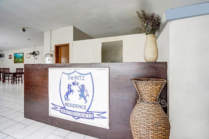 OYO 91035 De Ritz Residence - Lobi