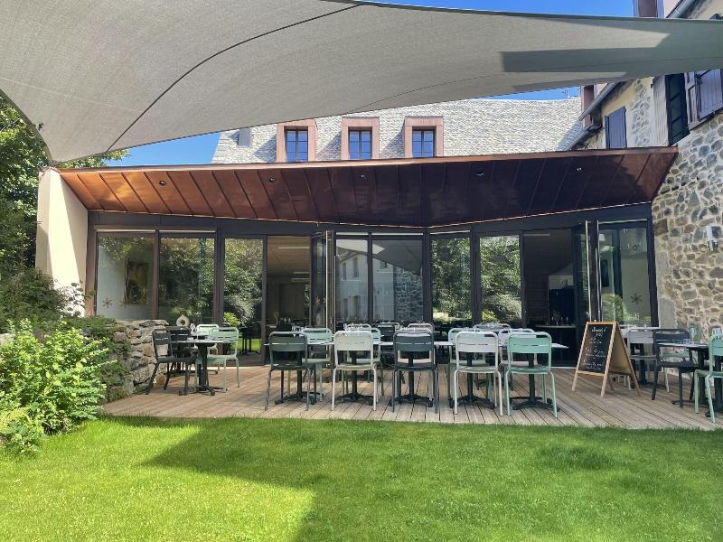 Logis Hotel L'Argence - Genel