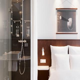 Ruby Luna Hotel Dusseldorf by IHG fotoÄŸrafÄ±
