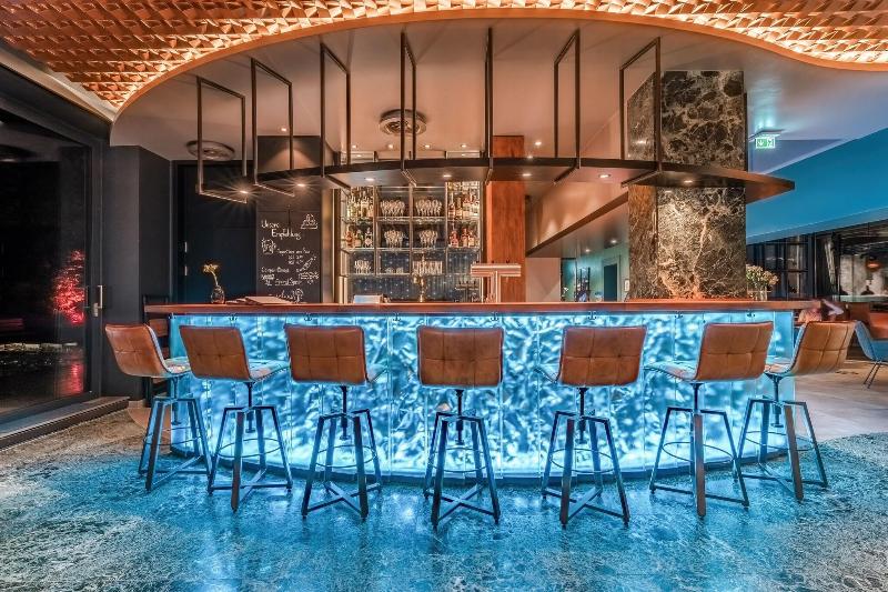 UnsÃ¶lds Factory Hotel - Bar