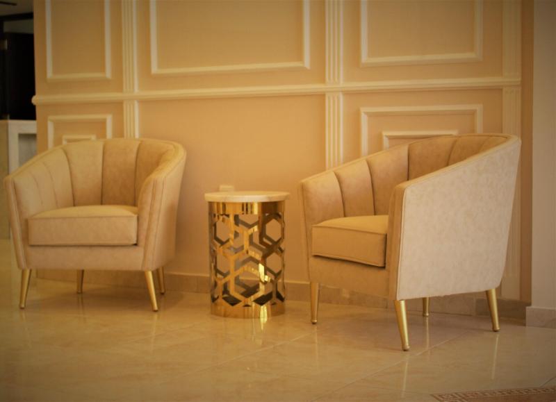 New MerryLand Hotel - Lobi