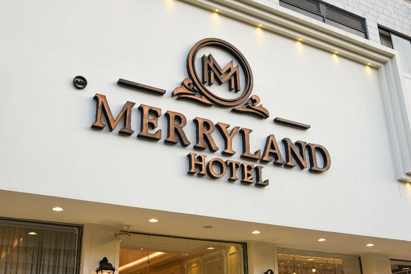 New MerryLand Hotel - Genel