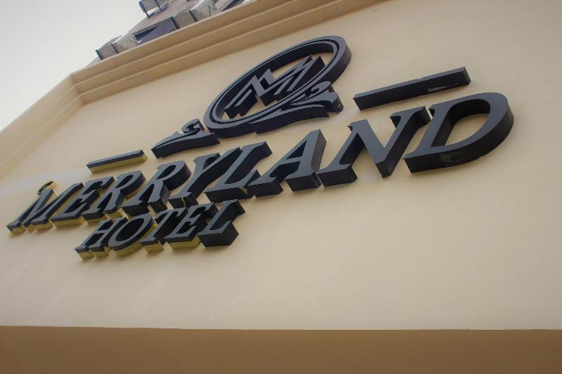 New MerryLand Hotel - Genel