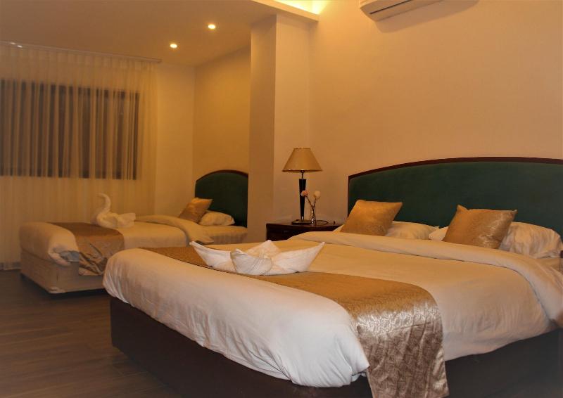 New MerryLand Hotel - Oda